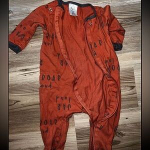 Baby’s clothing